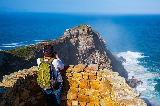 All-Inclusive Private Tour: Table Mountain, Cape Point & Penguins